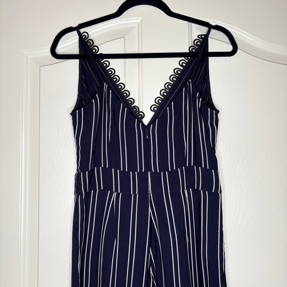 Monique Lhuillier navy and White Striped Jumpsuit sz 10 - Picture 8 of 15
